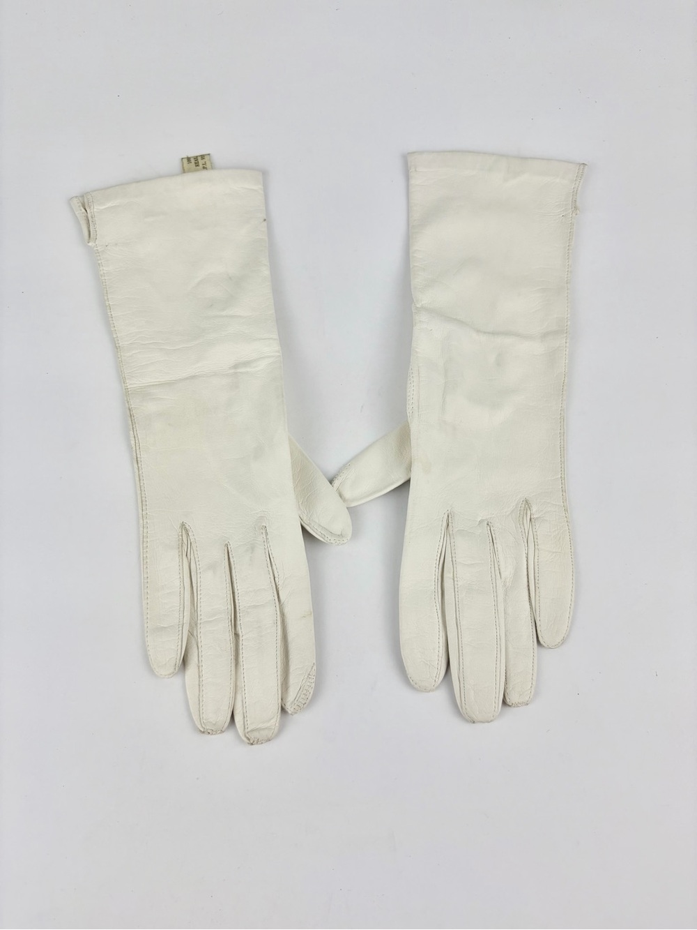 Vintage 40s 50s French White Real Kid Leather Silk Lining Hand Gloves France 6.5